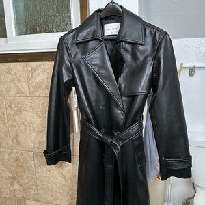 Babaton TABLOID Trench Coat
